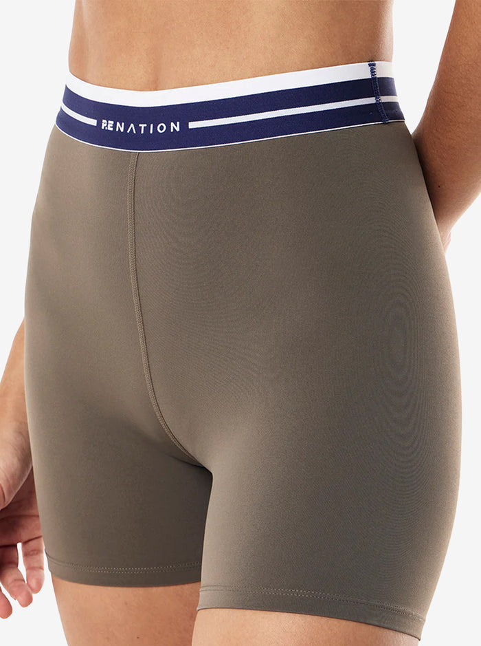 Avant 5" Bike Short in Major Brown