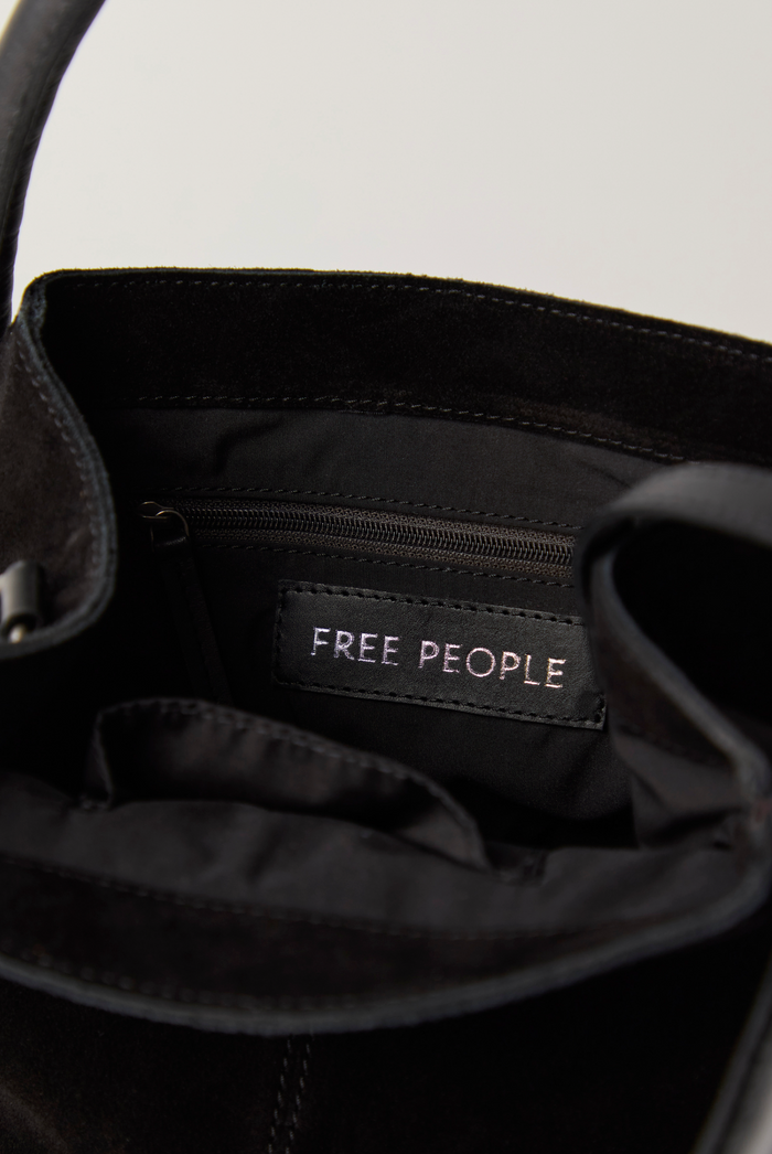 Barlow Bucket Bag - Black