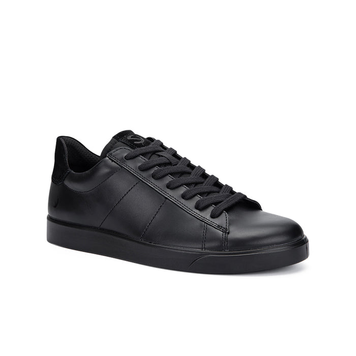 Black leather low-top sneakers with lace-up front and rubber cupsole.