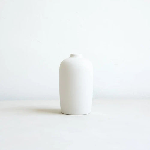 Floral Society – Ceramic Blossom Vase in Matte White