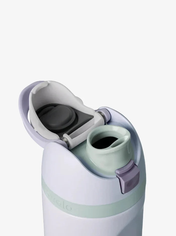 FreeSip Bottle 945ml in Open Air
