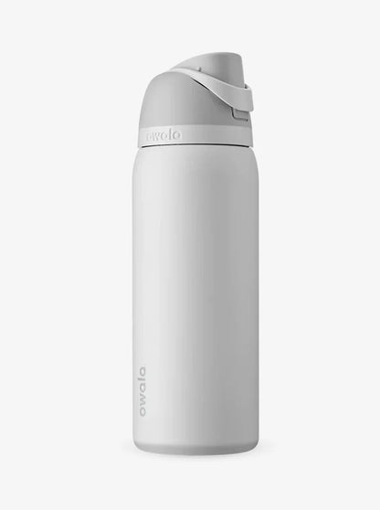 FreeSip Bottle 945ml in Shy Marshmellow