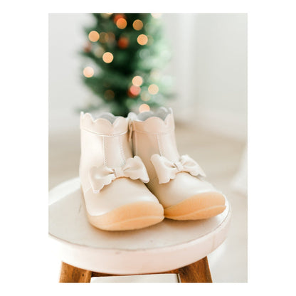 L'Amour Shoes - Harper Toddler Girls Scalloped Bow Ankle Leather Boot with Zipper in Champagne Gold