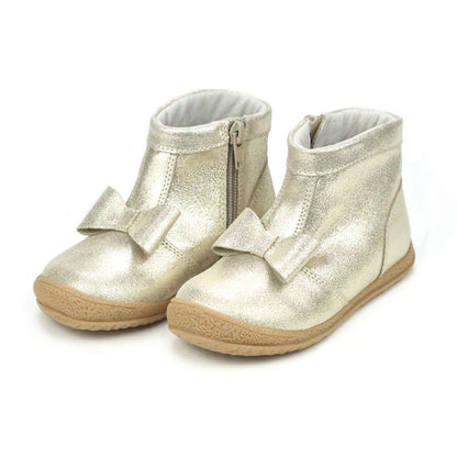 Champagne / Toddler 4