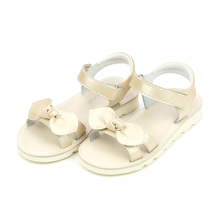 Champagne / Toddler 5