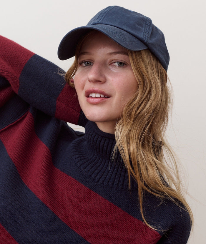 Maggie Rollneck Sweater - Cabernet & Navy