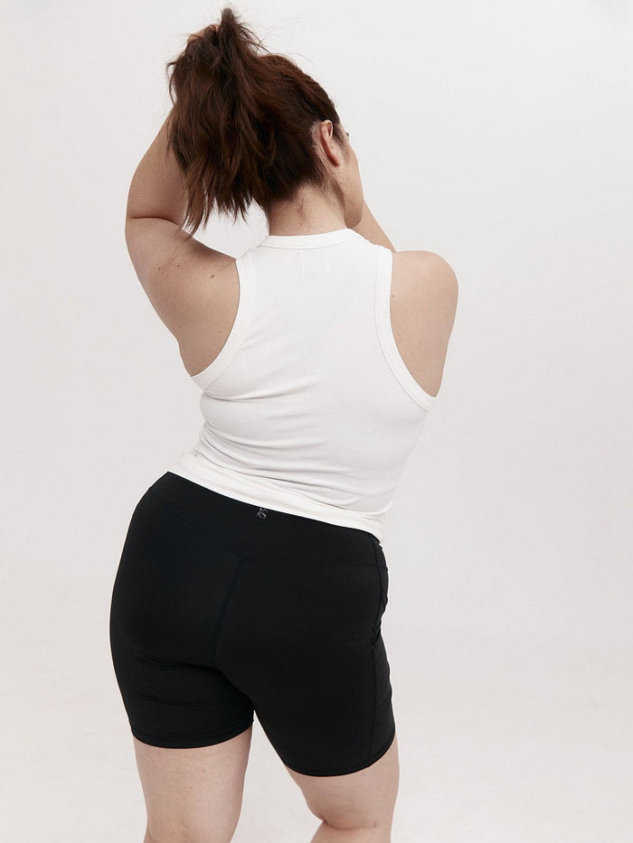 Movement Tank in White