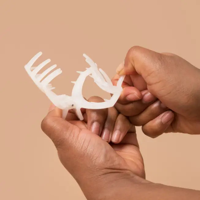 Open Coconut White Medium Hair Clip