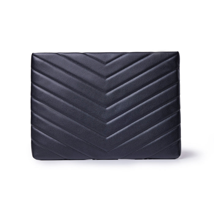 Black pebble laptop sleeve featuring a stylish chevron pattern, designed for protection and elegance.