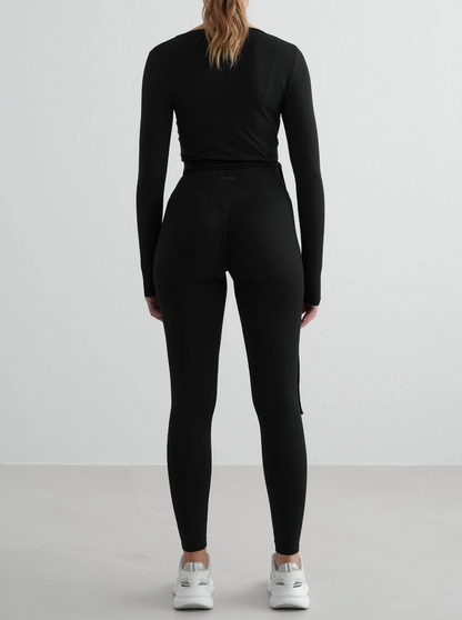 Shape Seamless Wrap Long Sleeve in Black