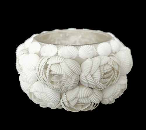Table Decor Lighting: 
Bowl Shaped Natural Sea shells Tea Light Holder.