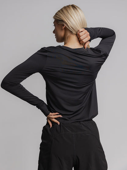 Taylor Long Sleeve Run Top in Black