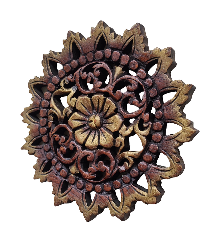 Wall Hanging: Round Wooden Carved Floral Wall Art Decor.