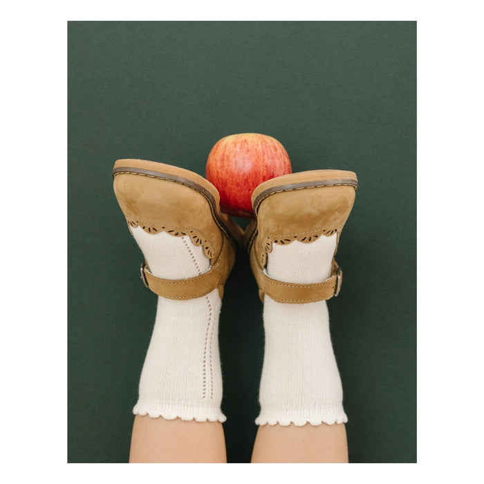 L'Amour Shoes Toddler Girls Willow Scalloped Appleseed Mary Janes In Nubuck Khaki Leather